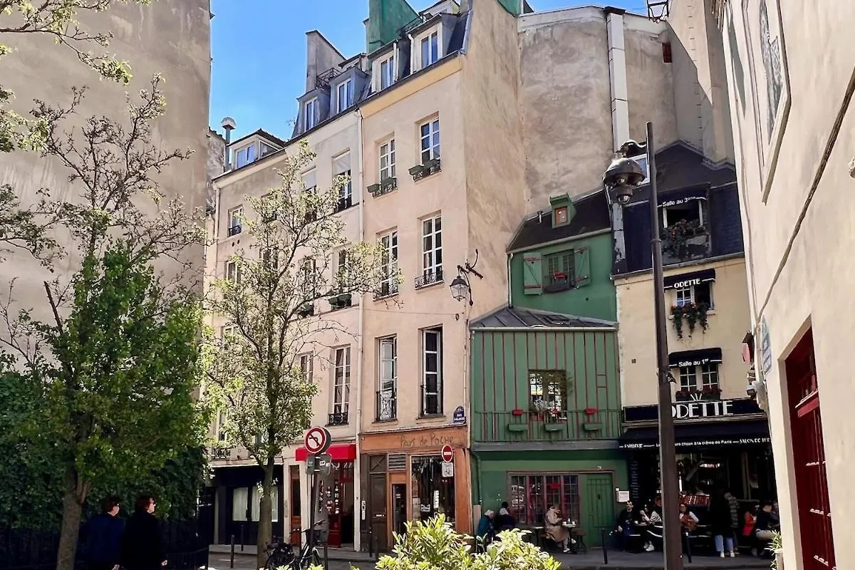 شقة A Gem At Notre Dame باريس